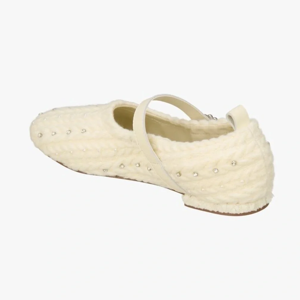 NWT. Zara Kids/Girls Knit Fabric Jewels Flat Shoes. Size 4.